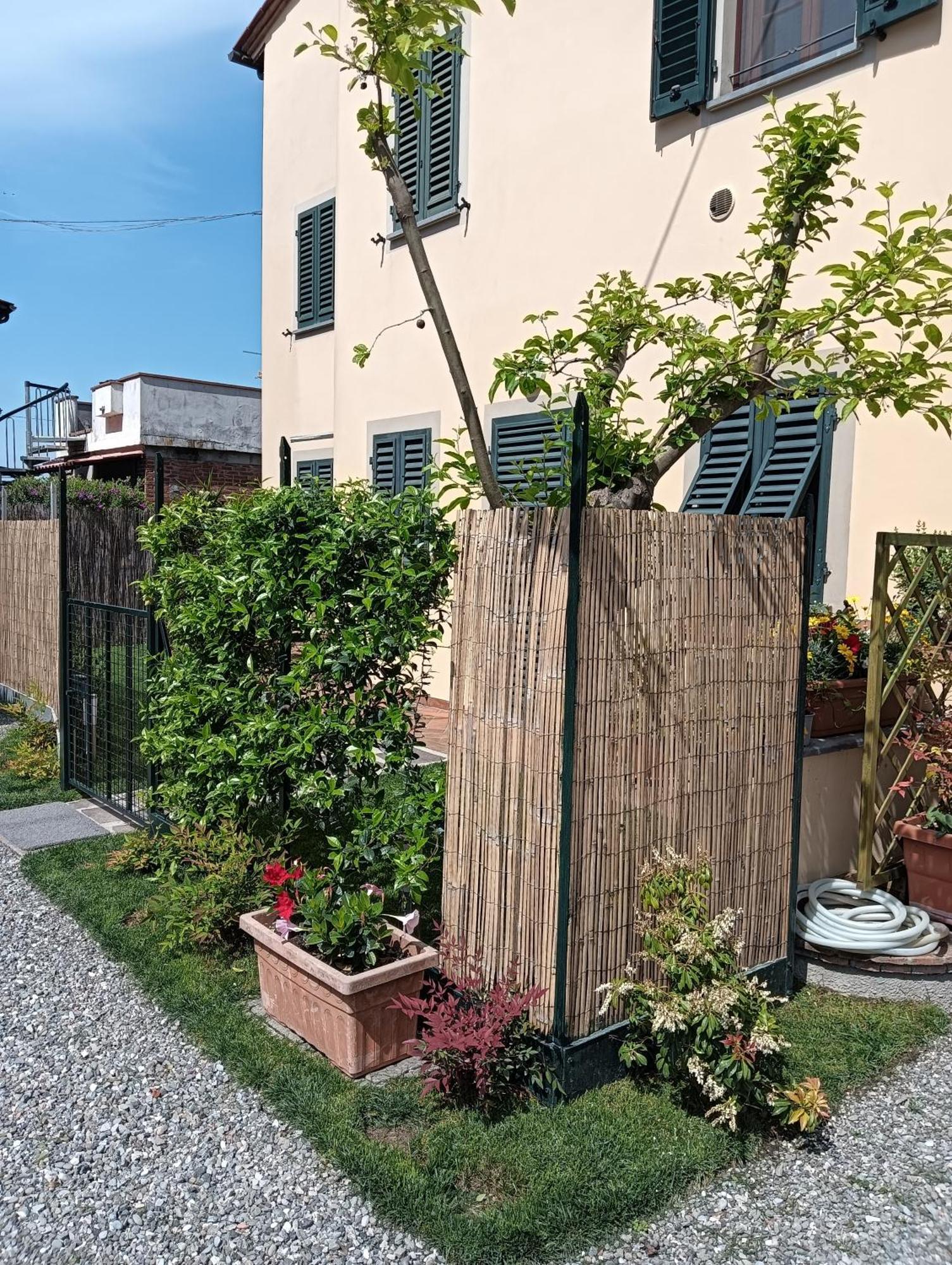 Casa Vacanze Rustico Di Corte Capannori Exterior foto